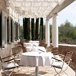 Saints Hills Cantina 4*