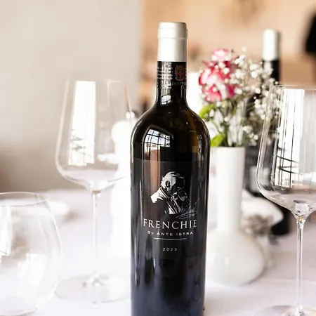 Saints Hills Cantina 4*