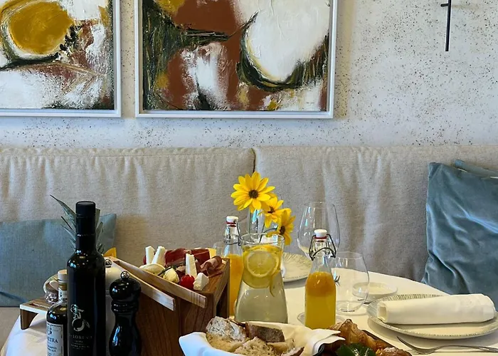 Saints Hills Cantina 4* Visnjan