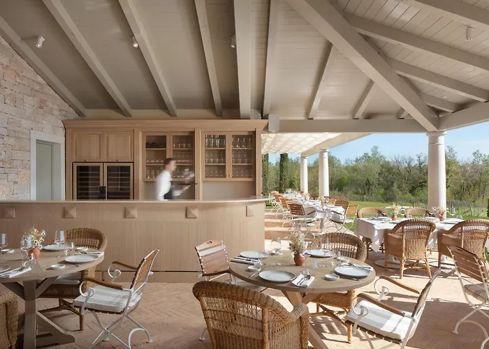 Saints Hills Cantina 4*